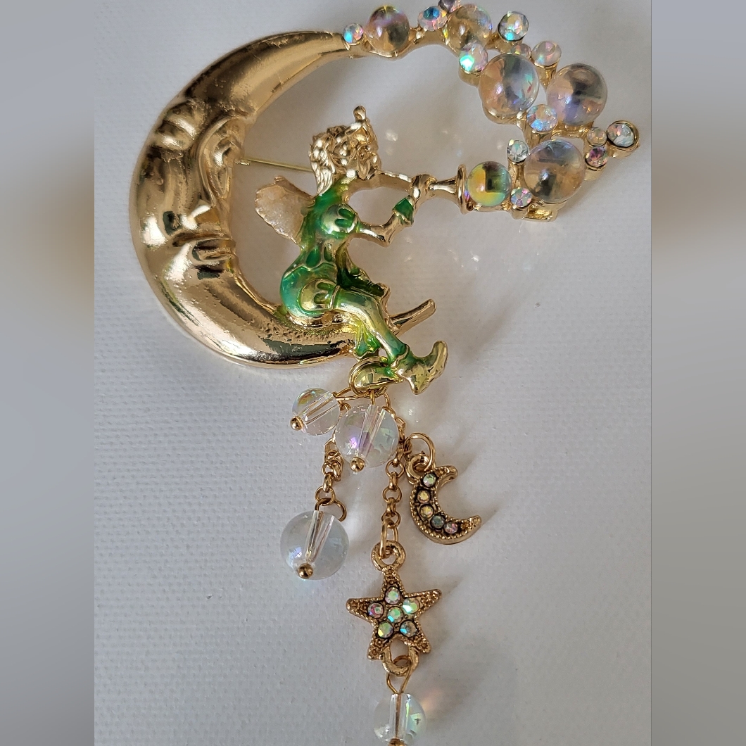 Gorgeous Goldtone Green Enamel Moon Fairy Brooch